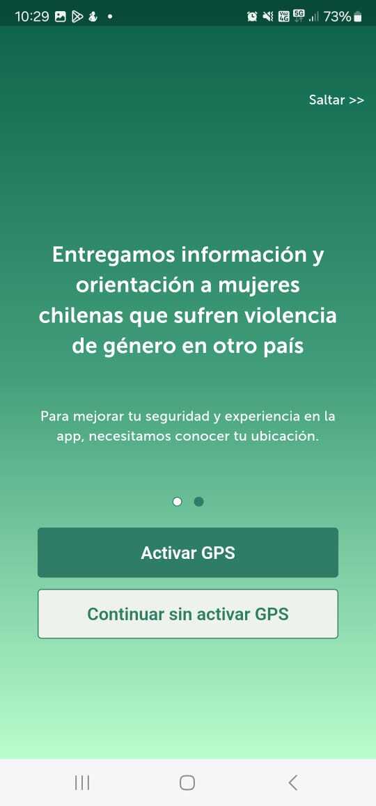 App welcome screen explaining support for Chilean women abroad and offering a choice about enabling GPS; translated below.